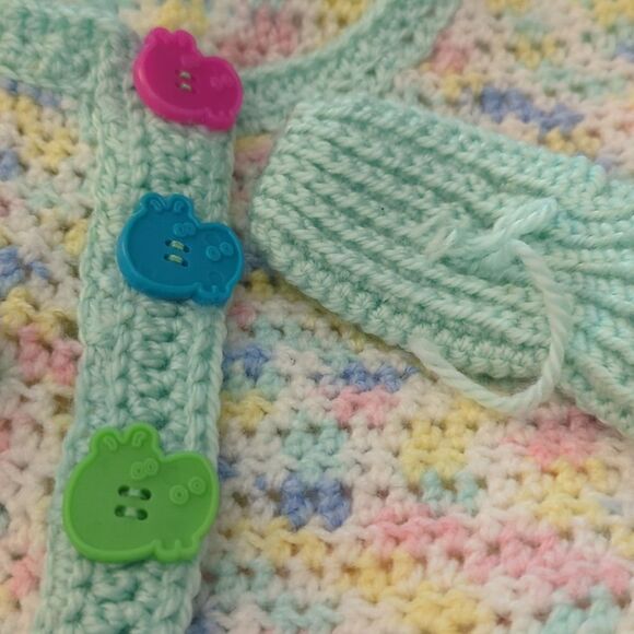 Pastel‎ Rainbow infant handknitted romper with matching mittens and booti… - Picture 2 of 5
